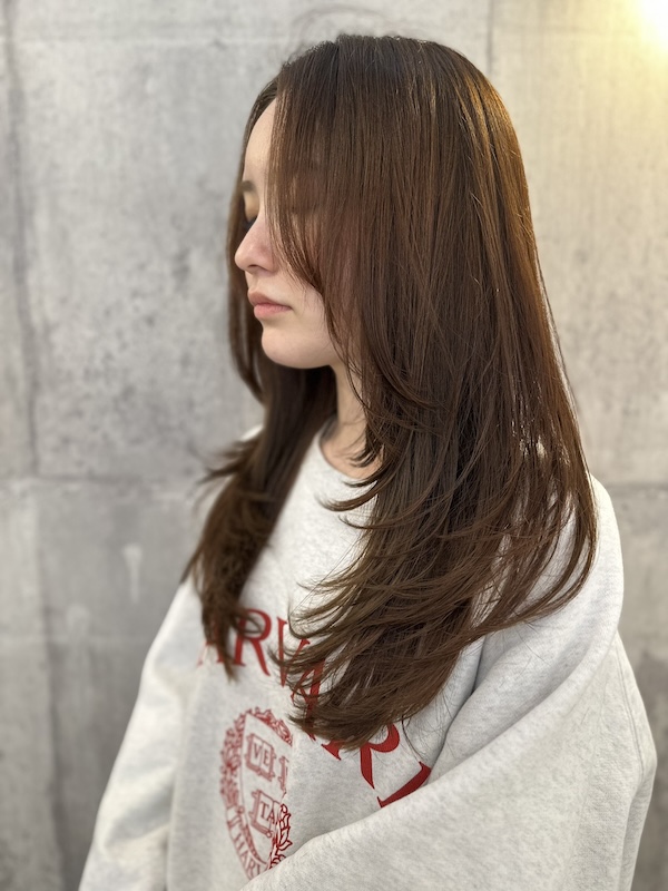 ロングヘアの女性