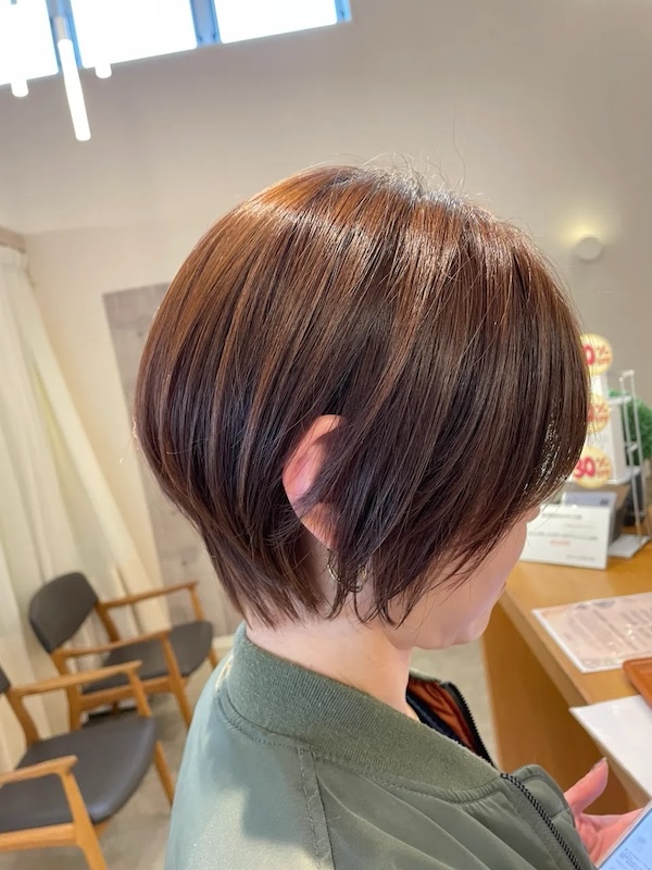 ショートヘア