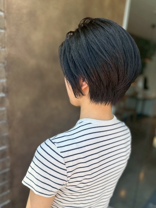 ショートヘア