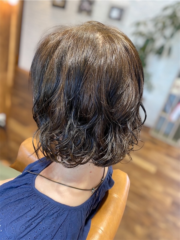 女性パーマスタイル